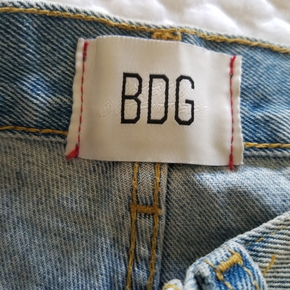 BDG | Mid-Rise Bootcut Jeans - Picture 5 of 10